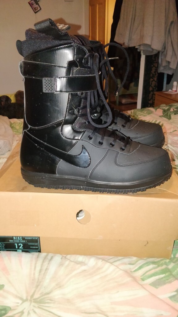 gumtree snowboard boots
